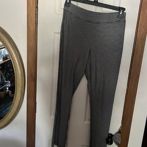 Seventh Avenue, design studio, New York and Company extra small pants